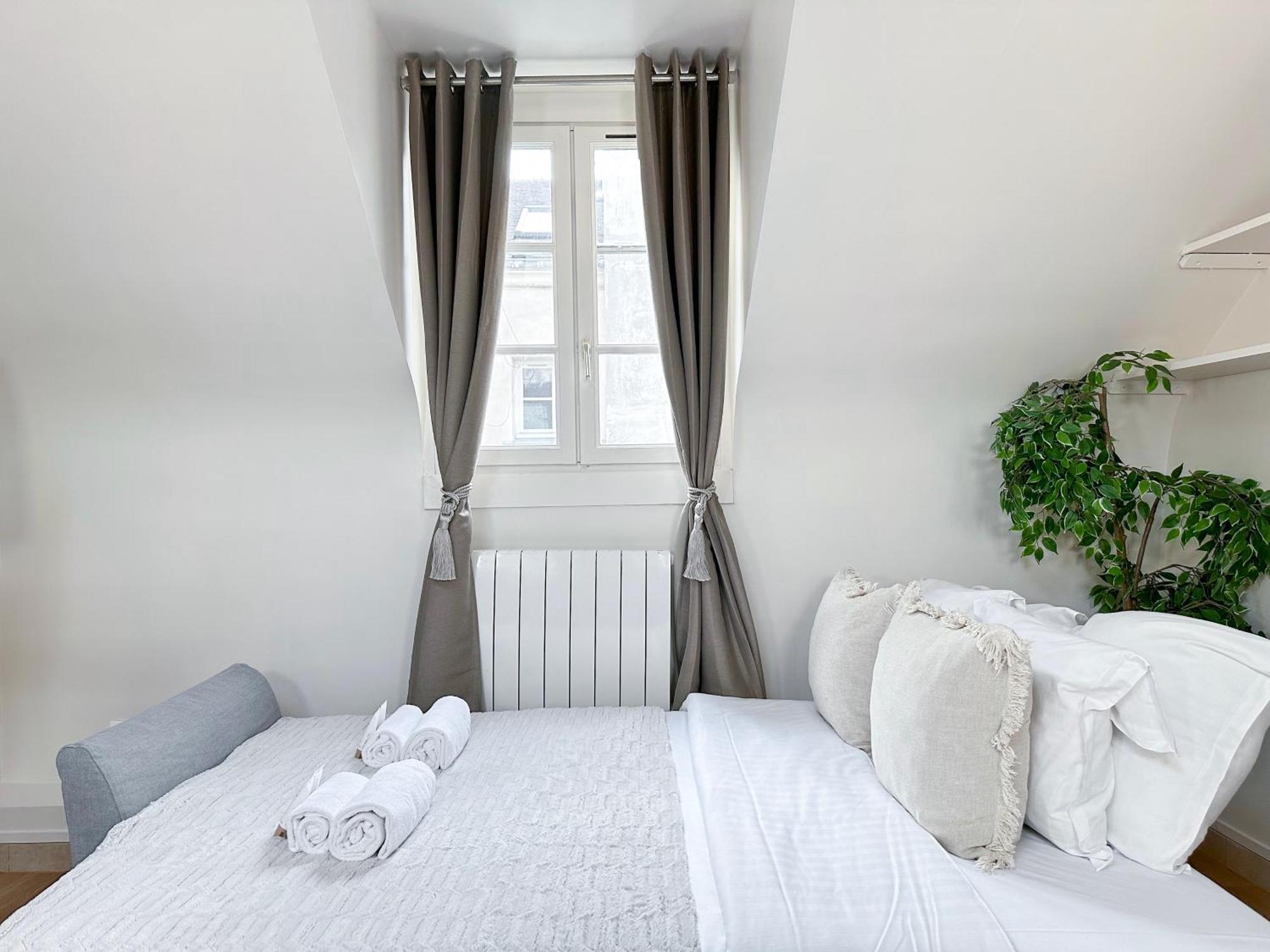 Unique & Beautiful Duplex In Saint-Germain Apartman Párizs Kültér fotó