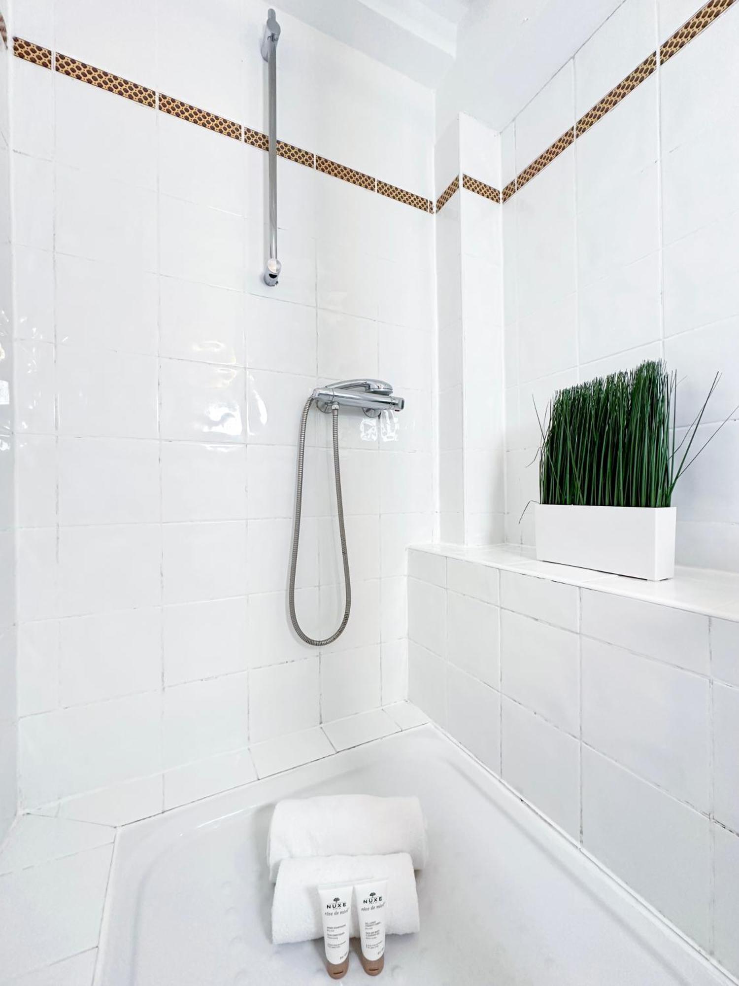 Unique & Beautiful Duplex In Saint-Germain Apartman Párizs Kültér fotó
