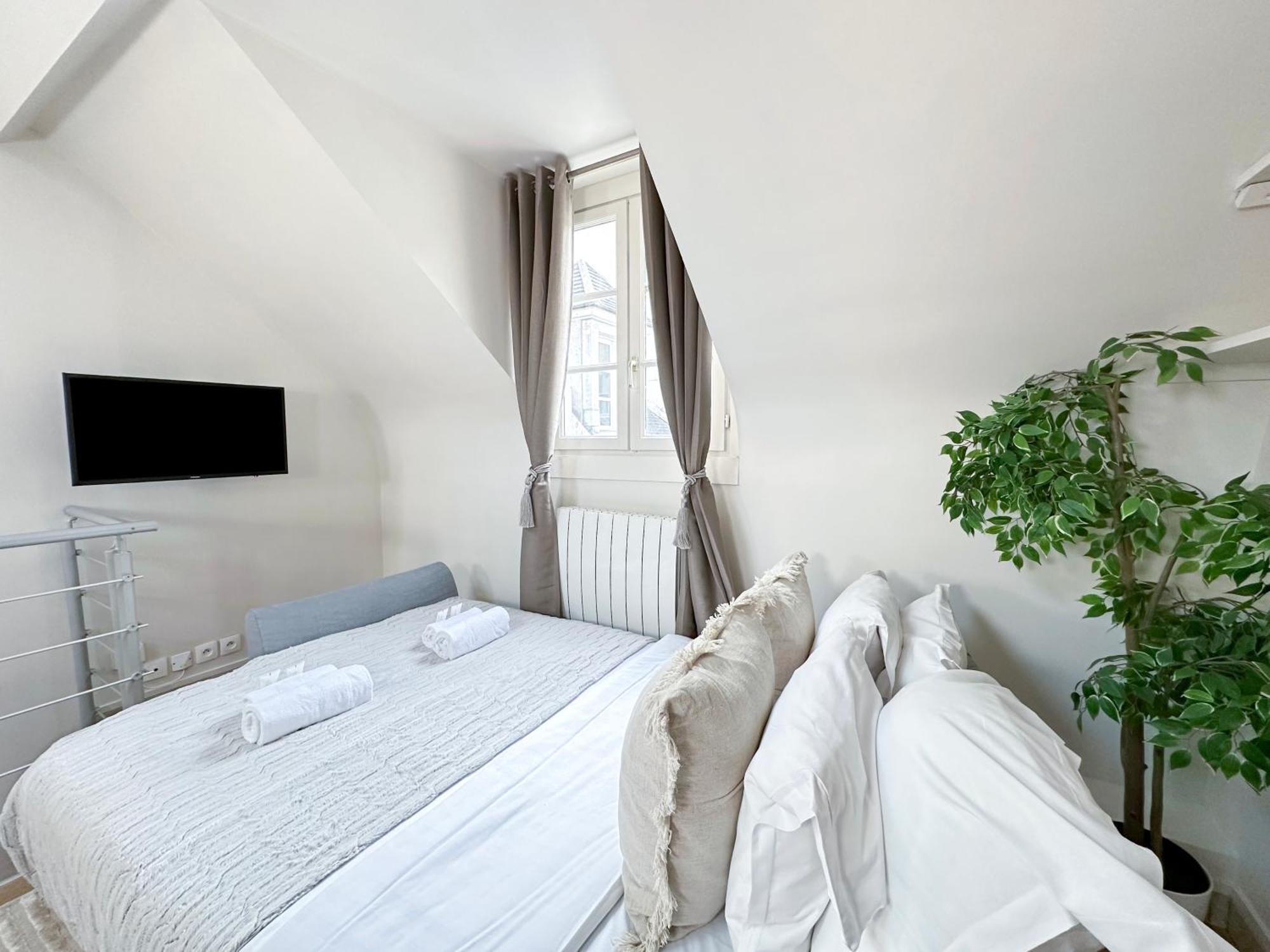 Unique & Beautiful Duplex In Saint-Germain Apartman Párizs Kültér fotó